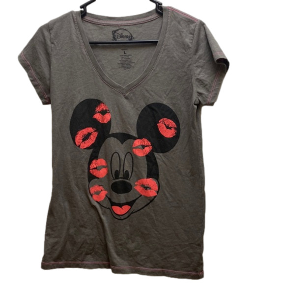 Disney Tops - Disney Mickey Mouse woman’s size large short sleeve shirt top